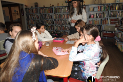 A Székács iskola 4/c. osztályosai a gyermekkönyvtárban - 2025. november 24.