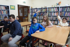 A Székács iskola 4/c osztályosai a gyermekkönyvtárban - 2026. március 9.