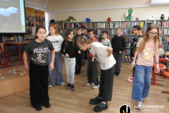 Az Eötvös iskola 4/a. osztályosai a gyermekkönyvtárban - 2025. november 5.